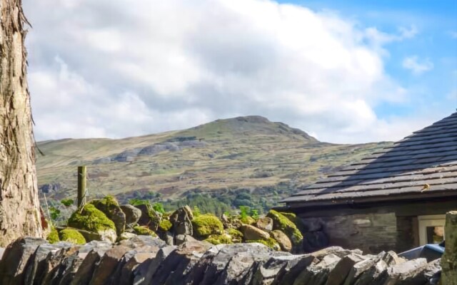 High Wallowbarrow Farm Cottage