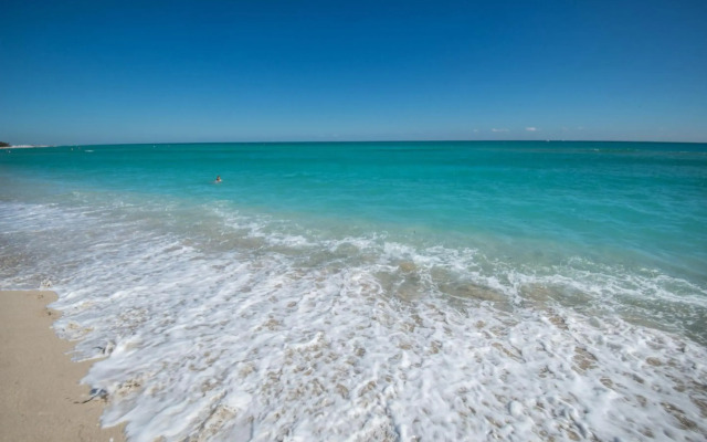 The Plymouth South Beach