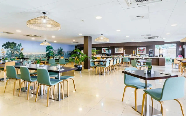 B&B HOTEL Saint-Avold Nord