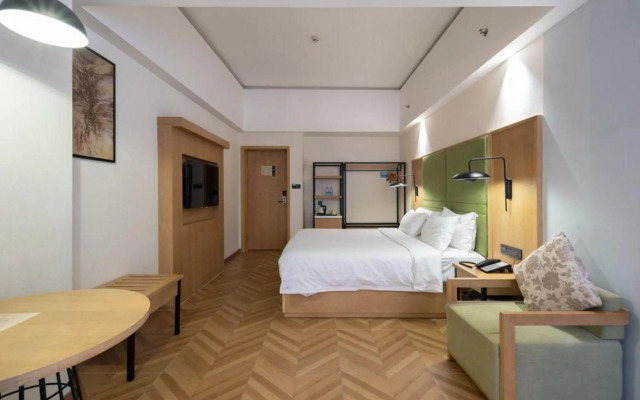Shenzhen Flight One Hotel