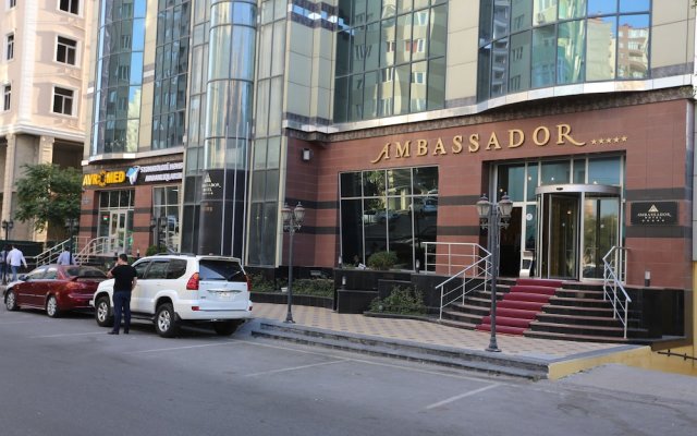 Отель Ambassador