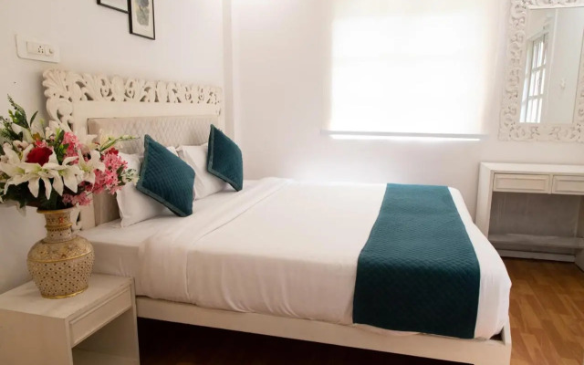 CherryStay Holiday Resort Candolim Beach