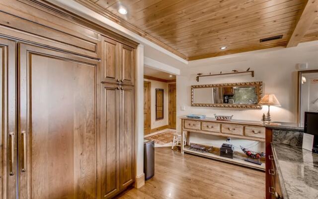 1-vail Mountain View 403