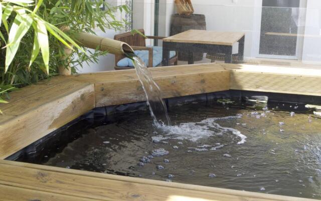 D'Vine Country House