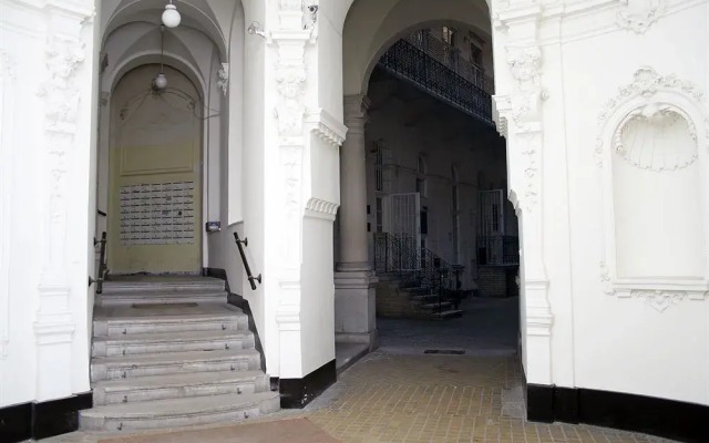 Central Market Apartment