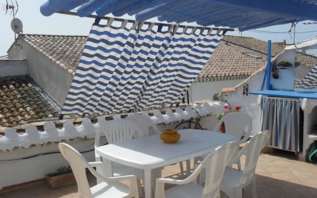 House With 3 Bedrooms in Saintes-maries-de-la-mer, With Furnished Terr