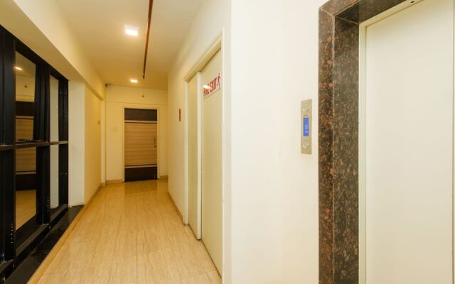OYO 11441 Hotel Blue Bells Residency
