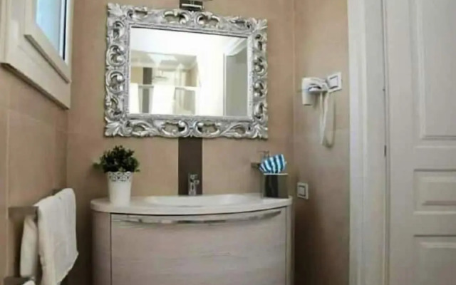 Costa Fenicia - Aura Club