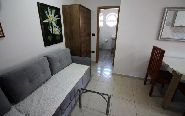 Amazing Apartment in Pula With 1 Bedrooms and Wifi
