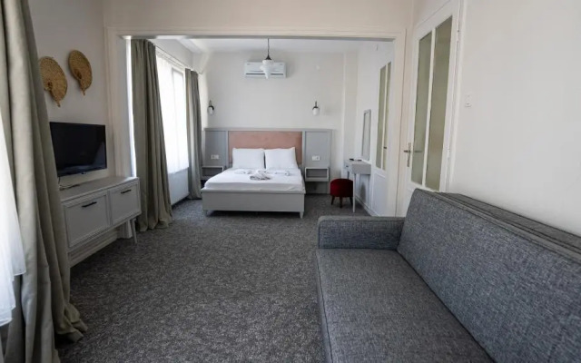 Ece Suites Apart