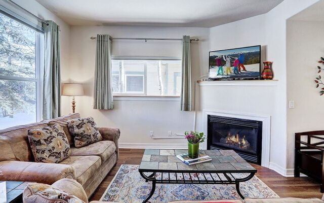 Kingdom Park Townhomes 830 by RedAwning