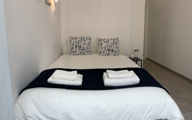 Walk'In Sodré Guest House