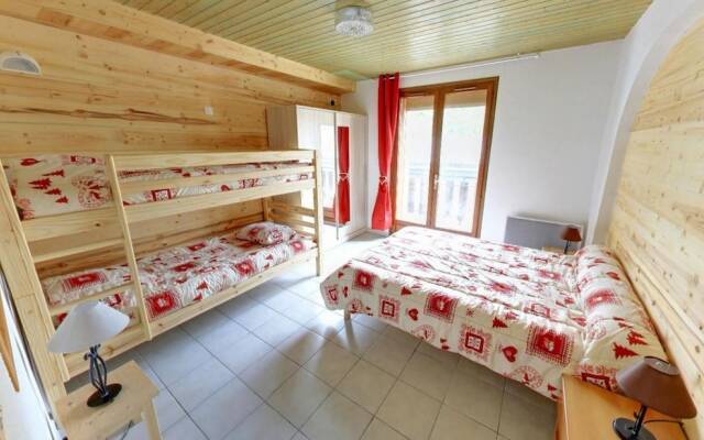 Apartment With 5 Bedrooms in Saint-sorlin-d'arves, With Wonderful Moun