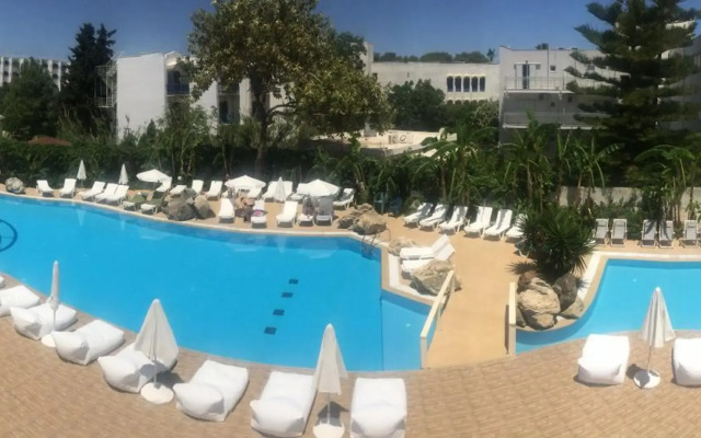 Palm Beach Hotel - Adults only
