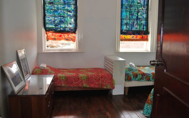 Mobay Kotch - Hostel
