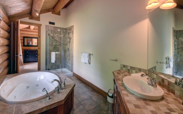 Chalet Cherokee