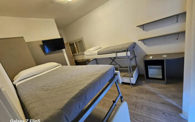 Hotel Annalisa B B And Beach