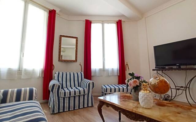 Spacious 2 Bedrooms close Croisette