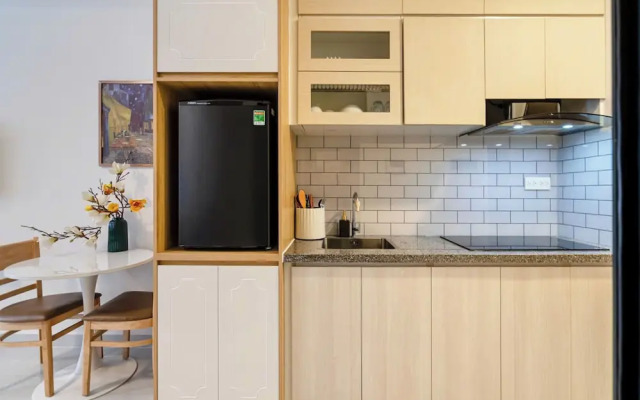 Otis Soho Saigon Balcony Apartment