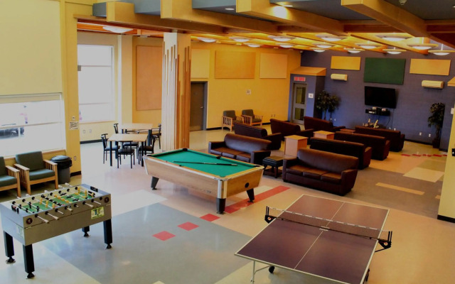 Residence & Conference Centre - Sudbury West