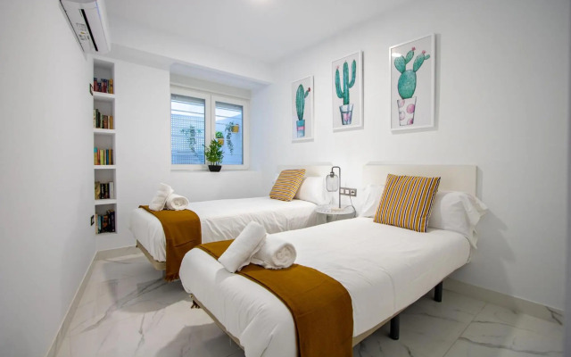 Lujan Deluxe Suites by Valcambre