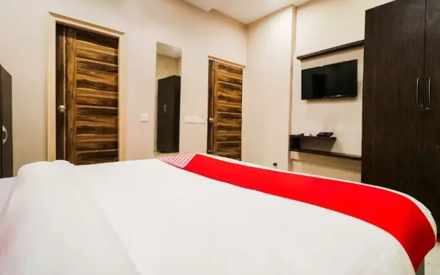 Hotel Z by OYO Rooms