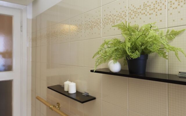 JOIVY Welcoming 1BR apt next to Villa Olmo