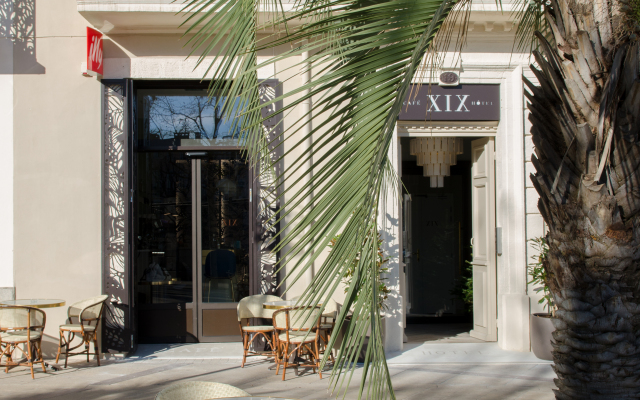 Hotel Cafe Glacier Le XIX