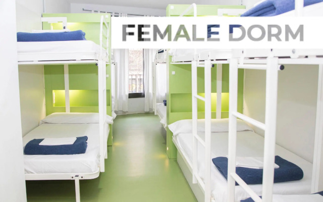 Sant Jordi Hostels Sagrada Familia