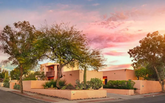 Adobe Rose Inn B&B