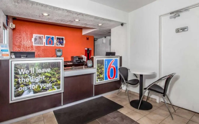 Motel 6 Vacaville, CA