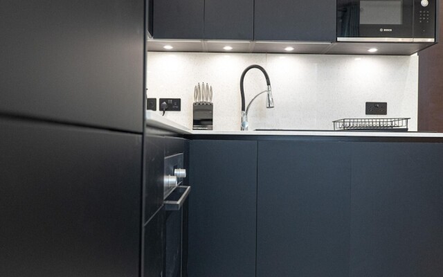 Discover Angel Central Two Bedroom by Belvilla