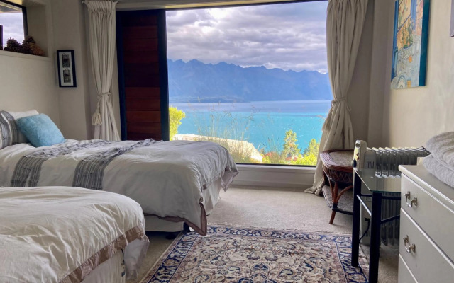 Queenstown Lake Panorama