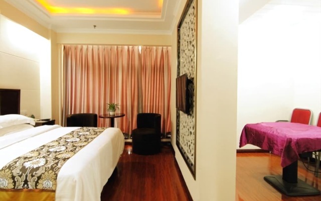 GreenTree Inn Chongqing North Railway Station Express Hotel