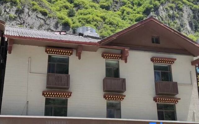Songyun No.1 Hotel (Jiuzhaigou Scenic Area)