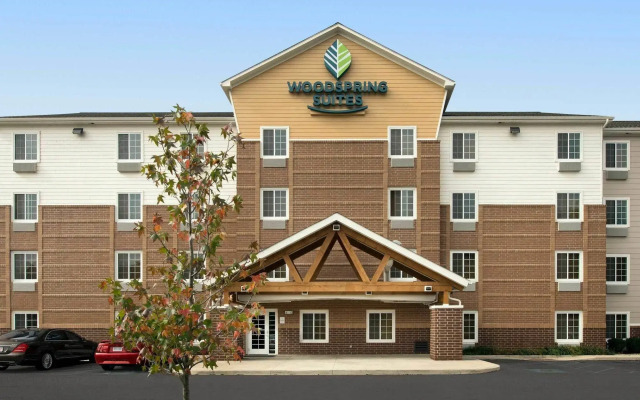 Extended Stay America Select Suites - Cleveland - Airport