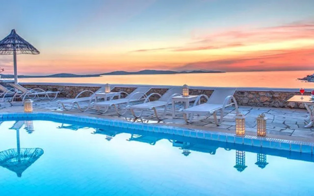 Mykonos Lumiere Villas