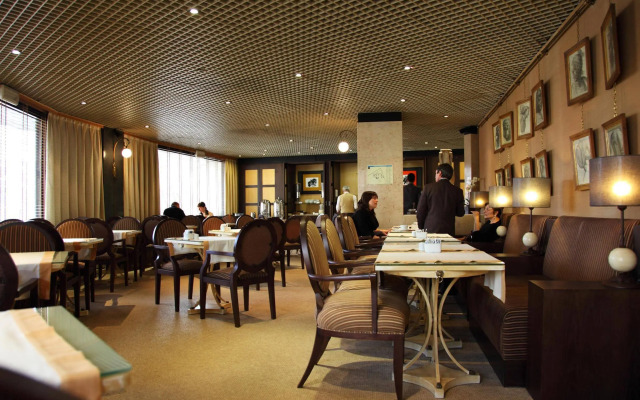 Dom Carlos Liberty Hotel