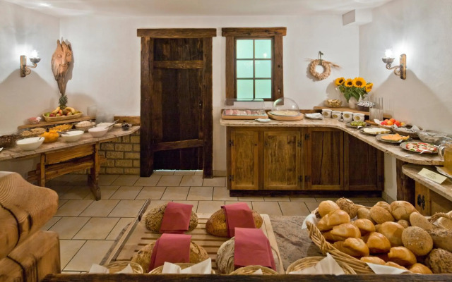Hotel Antika