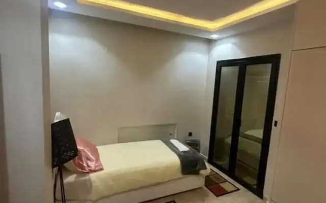 Luxury Central Cosy Villa