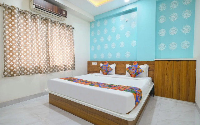 Fabhotel Chirag Inn