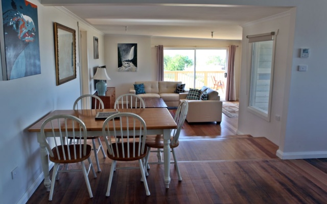 Seaview House Ulverstone – Guest Rooms – West Ulverstone