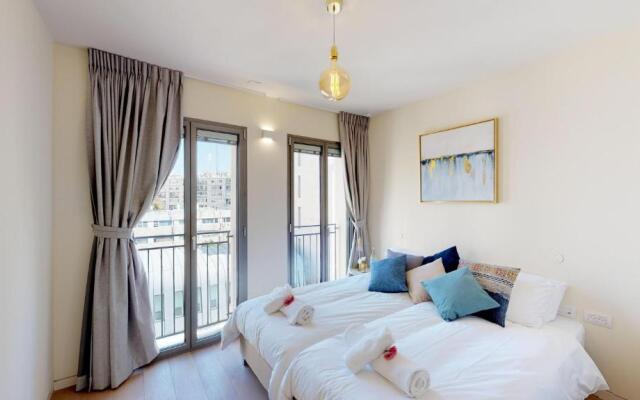 Rental Israel-Mamila Residences 16