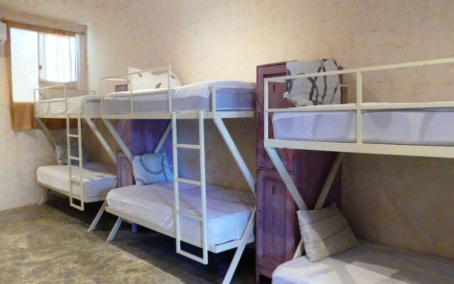 Hostel Valladolid 48