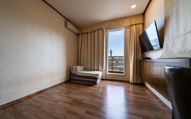 Sokcho Herb Motel