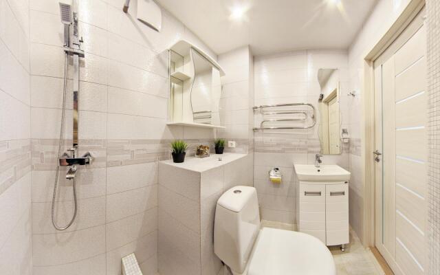 HotelRoom24 (ХотелРум24) на переулке Большой Кондратьевский 4к3