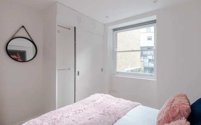 The Sexy Beast - Fitzrovia - by Frankie Says