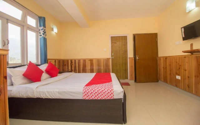 North Point Hotel by OYO Rooms