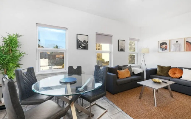 West Ealing SVD Apt. - 2 Bedroom 2 Bath