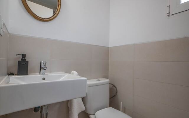 Amazinn Places - Cabañal Boutique